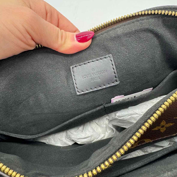 Louis Vuitton Handbags