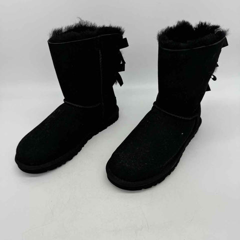 UGG Size 6 Boots