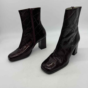 Charles Jourdan Size 7.5 Boots