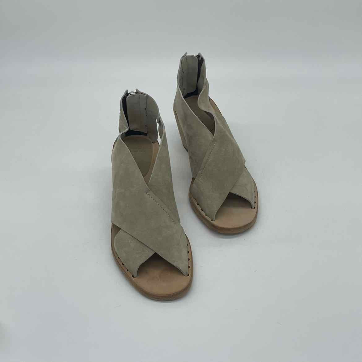 Officine Creative Size 38 Sandals