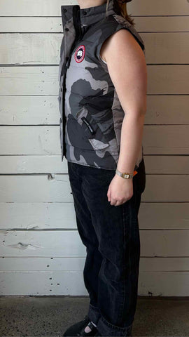 Canada Goose Size S Athletic Jacket