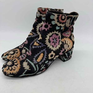 AGL Size 41 Boots