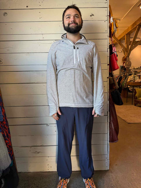 Lululemon Size 38 Mens Athletic Pants