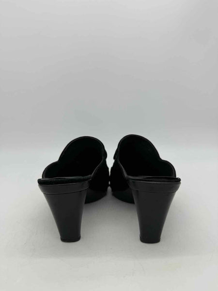 Stuart Weitzman Size 9 Mules