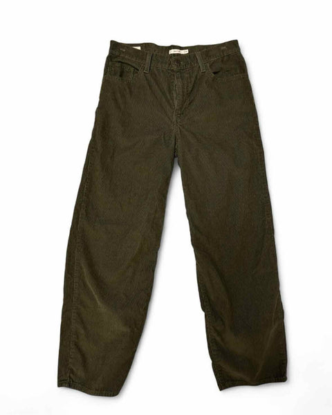Levis Size 28 Pants