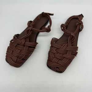 Hereu Size 38 Sandals