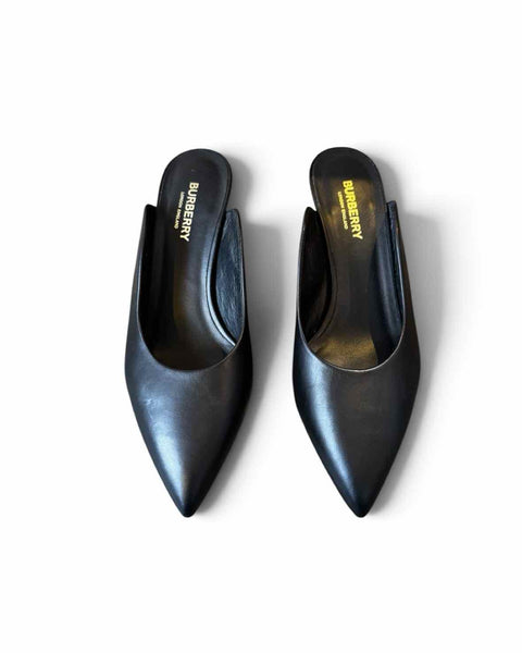 Burberry Size 37 Pumps