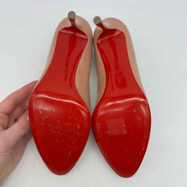 Christian Louboutin Size 41 Pumps