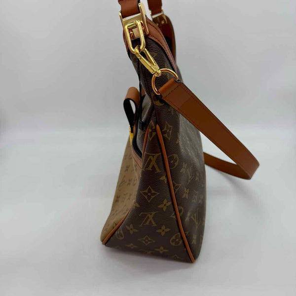 Louis Vuitton Handbags