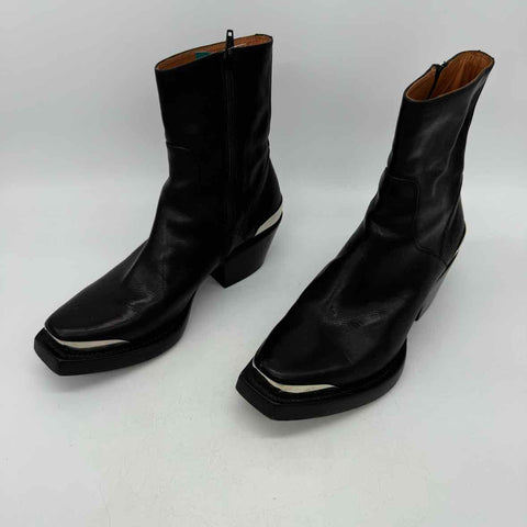 Vetements Size 39 Boots