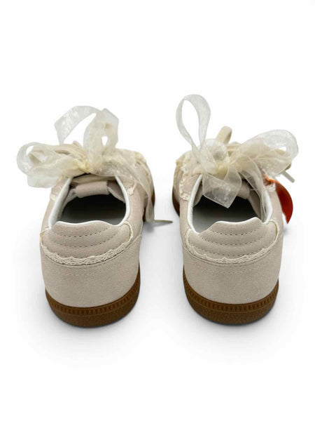 Alohas Size 38 Sneakers