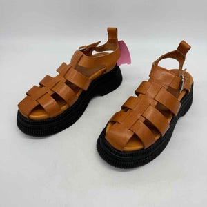Ganni Size 38 Sandals