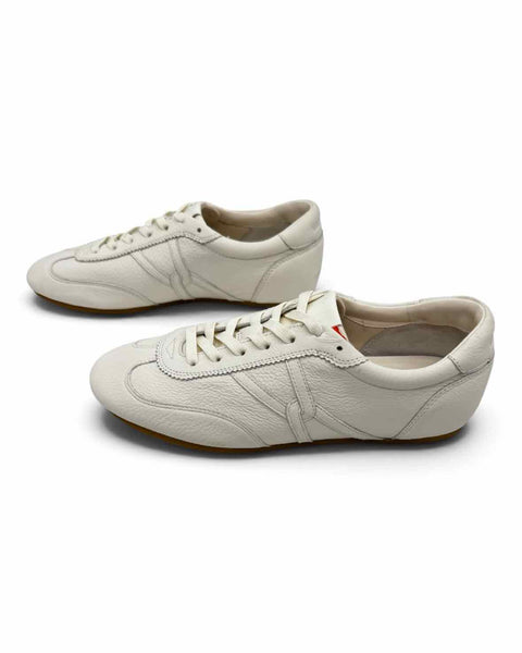 Veronica Beard 7.5 Sneakers