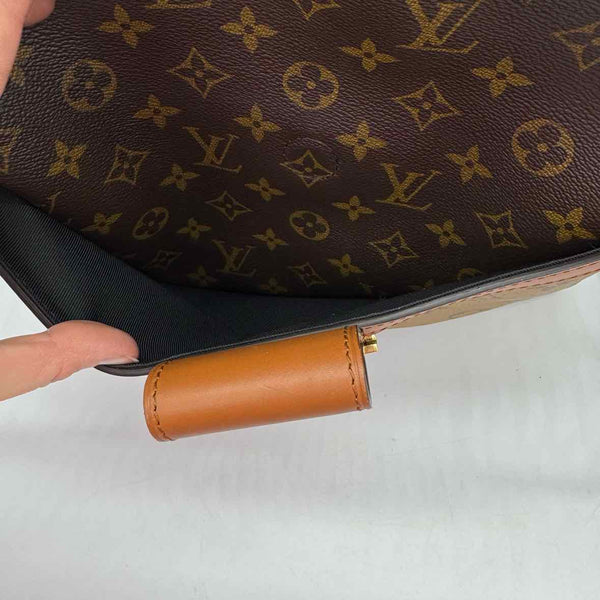 Louis Vuitton Handbags