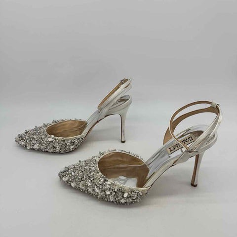 Badgley Mischka 9 Pumps