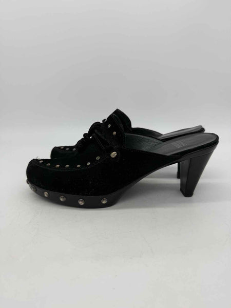 Stuart Weitzman Size 9 Mules