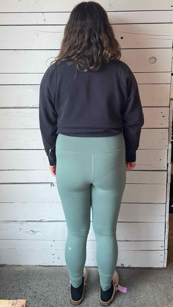 Lululemon Size 8 Athletic Pants