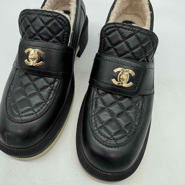 Chanel Size 38.5 Loafers