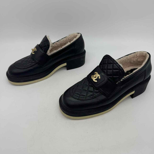 Chanel Size 38.5 Loafers