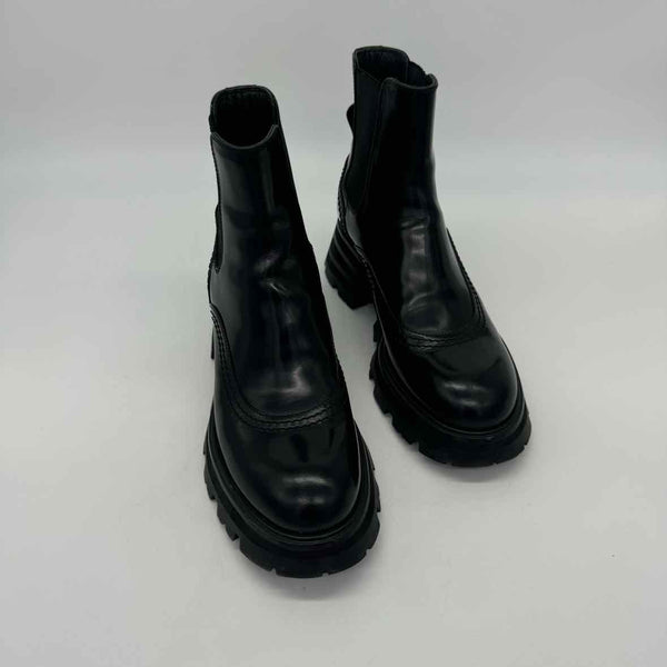 Alexander McQueen Size 39 Boots