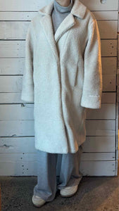 Lululemon Size 6 Coat