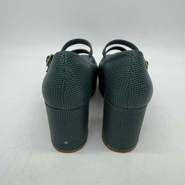 Charlotte Stone Size 9 Pumps