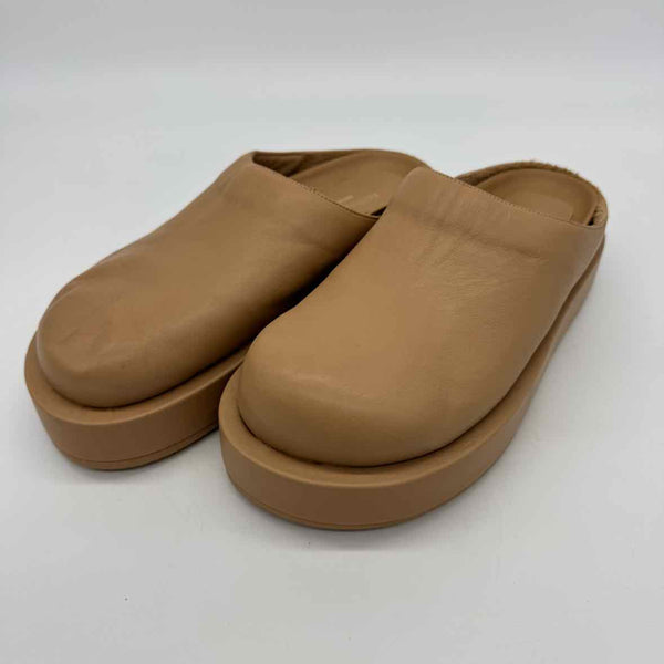 Misc Designer 41 Clogs