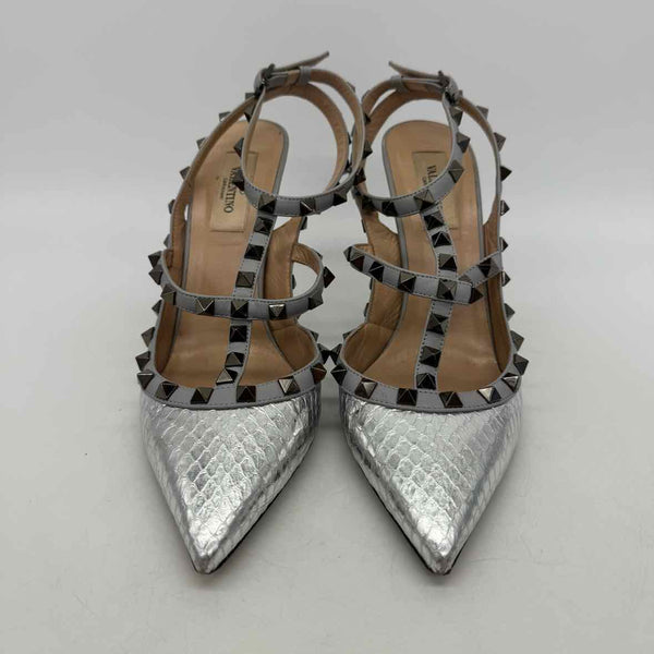 Valentino Size 39 Pumps