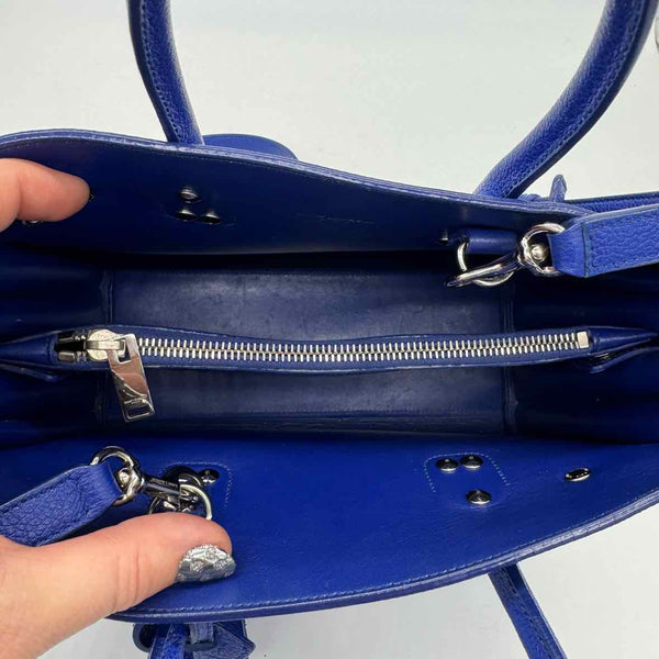 Yves Saint Laurent Handbag