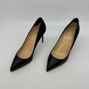 Christian Louboutin Size 38 Pumps