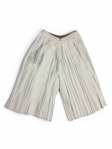 Vince Size 8 Shorts