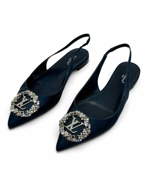 Louis Vuitton 38 Flats