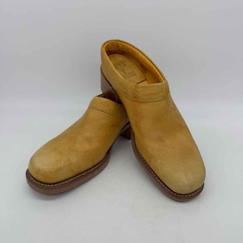 Frye Size 10 Mules