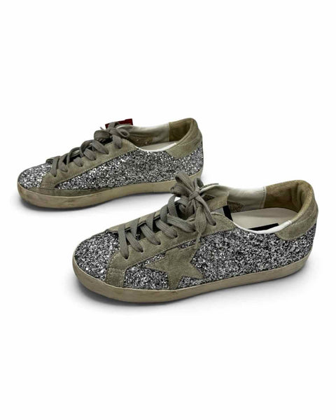 Golden Goose 38 Sneakers