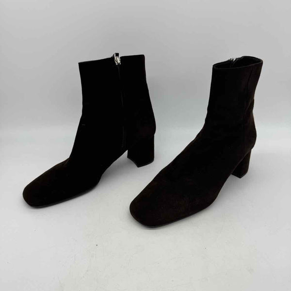 Prada Size 38 Boots