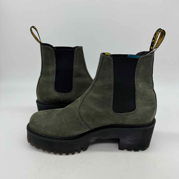 Dr. Martens Size 8 Boots