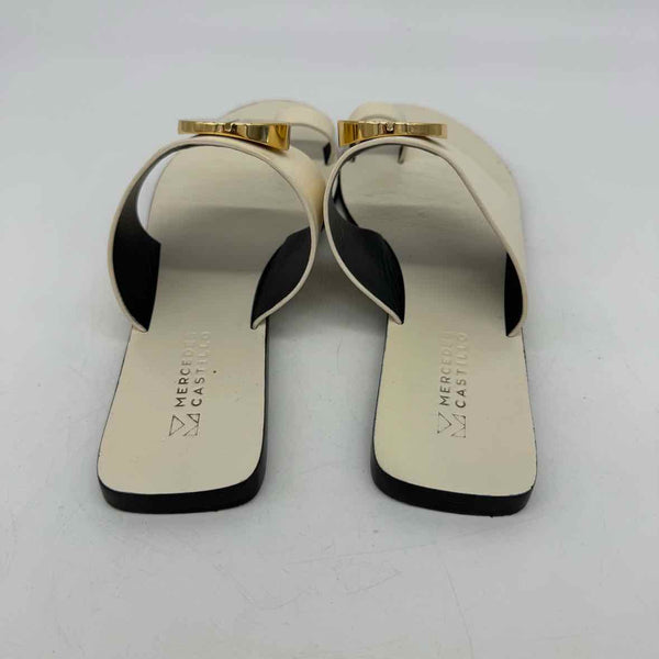 Mercedes Castillo Size 8 Sandals