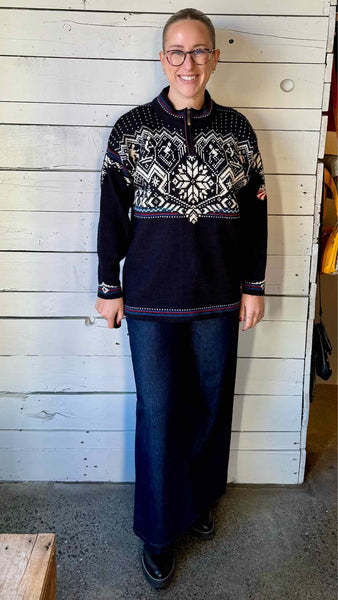 Dale of Norway Size Small Sweater