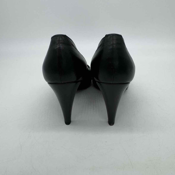 Chanel Size 39 Pumps