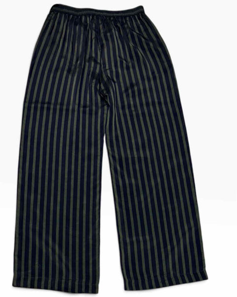 Closed Size XL Pants