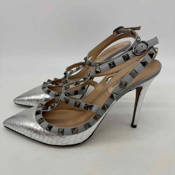 Valentino Size 39 Pumps