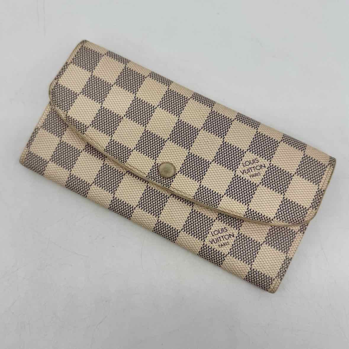 Louis Vuitton Wallet