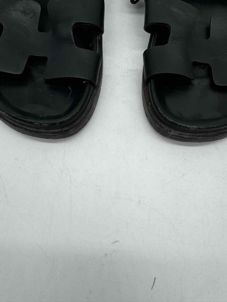 Hermes Size 38 Sandals
