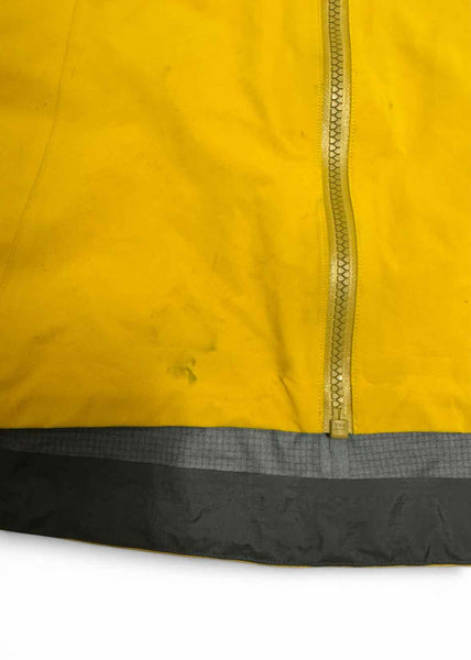 Arc'teryx Size M Athletic Jacket