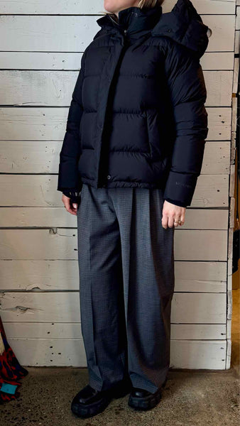 Lululemon Size 4 Athletic Jacket