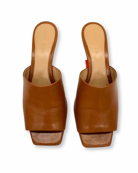 Bottega Veneta Size 38.5 Sandals
