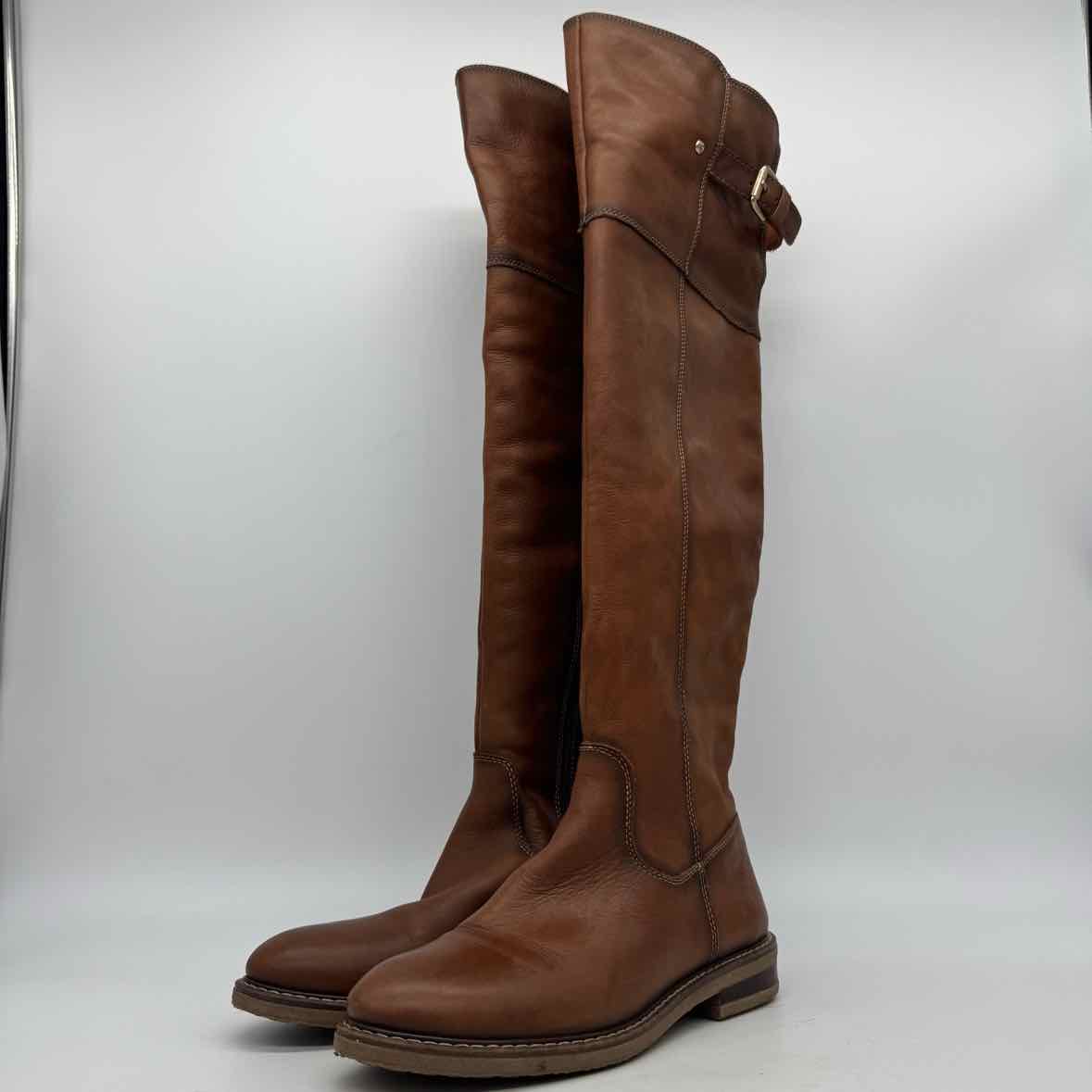 Pikolinos Size 38 Boots