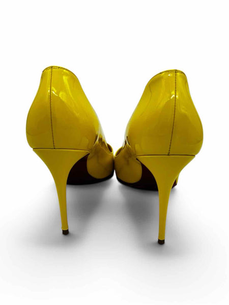 Christian Louboutin Size 40 Heels