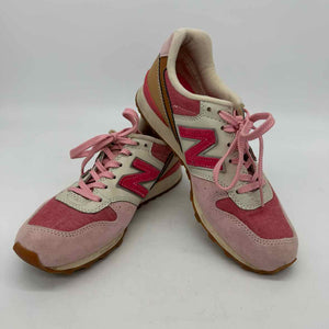 New Balance Size 7 Sneakers