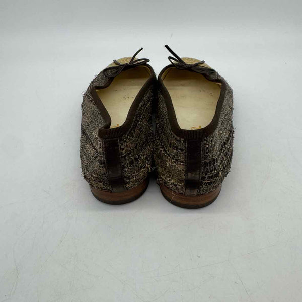 Chanel Size 39 Flats